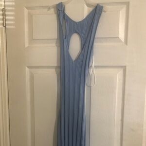 Bodycon blue midi dress